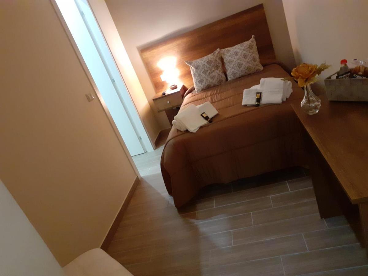 Bed and Breakfast La Dimora Dei Borboni Neapol Zewnętrze zdjęcie